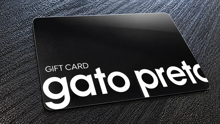 Cartão presente Gato Preto produzido pela ActiveCard